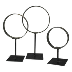 Cerro Rings on Stand, Iron - Set of 3 By HomArt