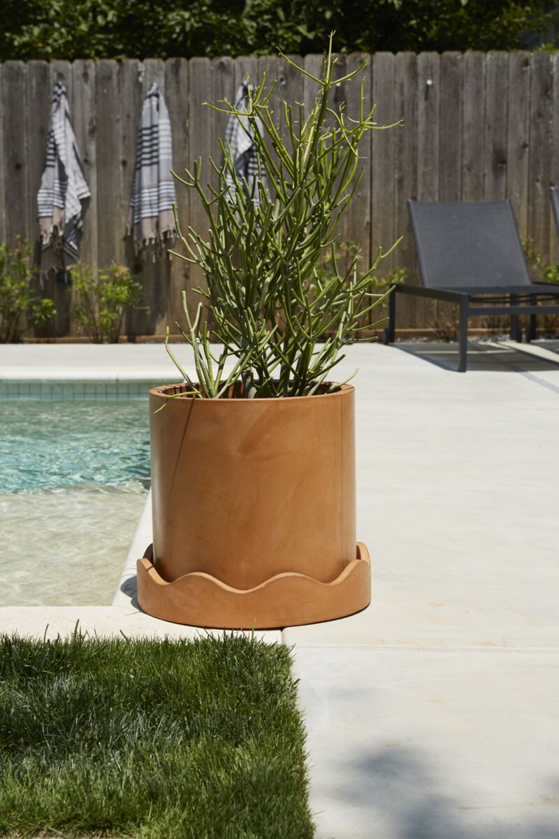 Neda Pot 12"x 10.75" By Accent Decor | Outdoor Planters, Troughs & Cachepots | Modishstore - 7