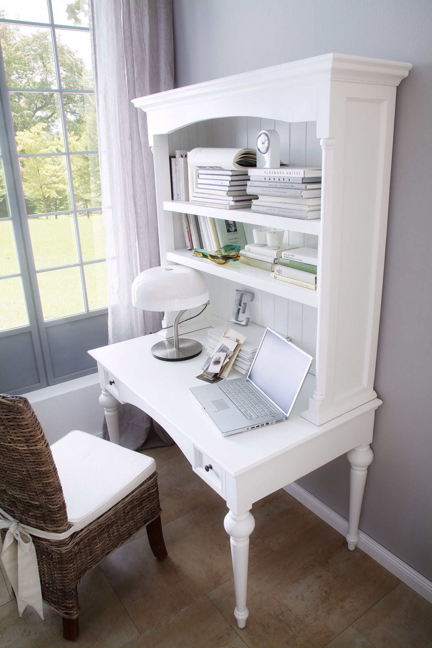 Antiqued White Provencial Writing or Computer Desk By Homeroots | Desks | Modishstore - 9