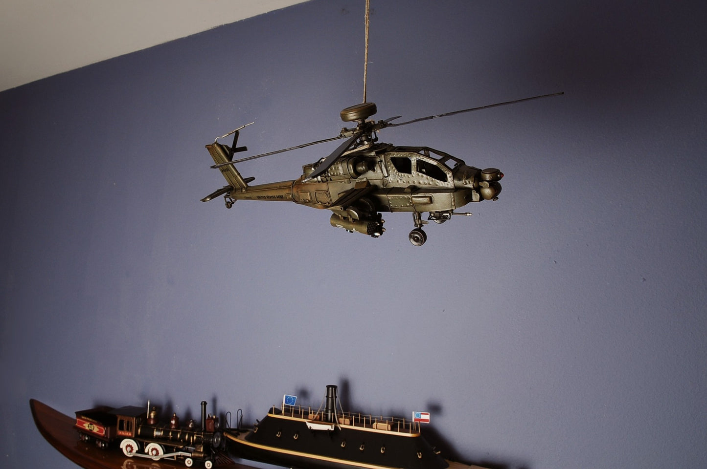 Ah-64 Apache Helicopter Sculpture By Homeroots | Sculptures | Modishstore - 5