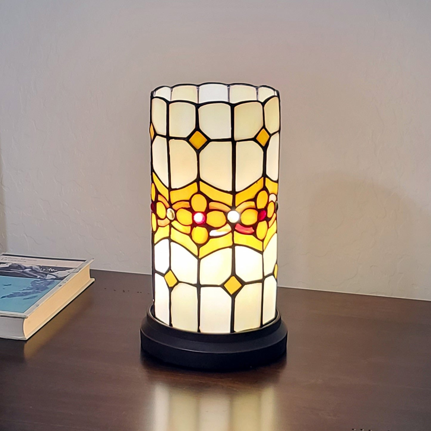 11" Tiffany Style Mosaic Tile Accent Table Lamp By Homeroots | Table Lamps | Modishstore