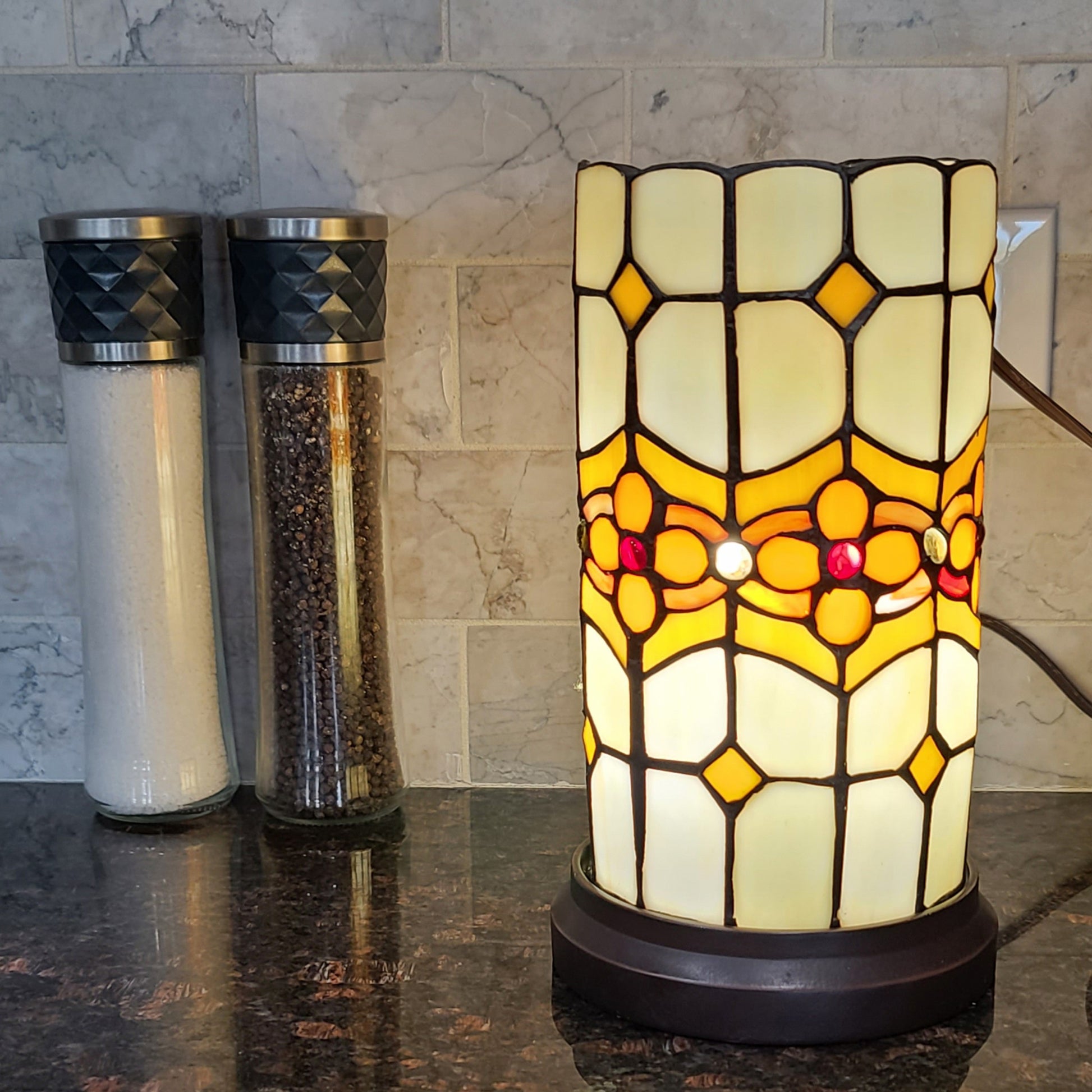 11" Tiffany Style Mosaic Tile Accent Table Lamp By Homeroots | Table Lamps | Modishstore - 6