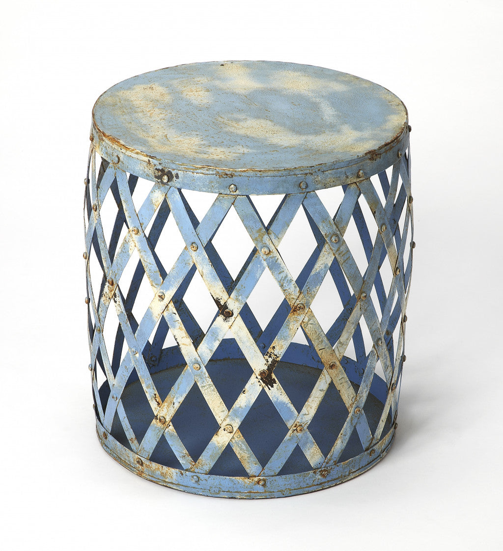 17" Rustic Blue Iron Lattice Round Top End Table By Homeroots | End Tables | Modishstore