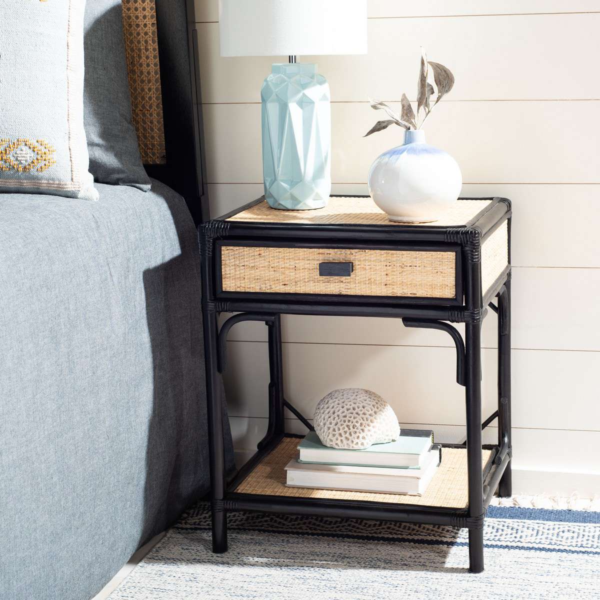 Safavieh Roya 1 Drawer 1 Shelf Nightstand - Black | Nightstands | Modishstore