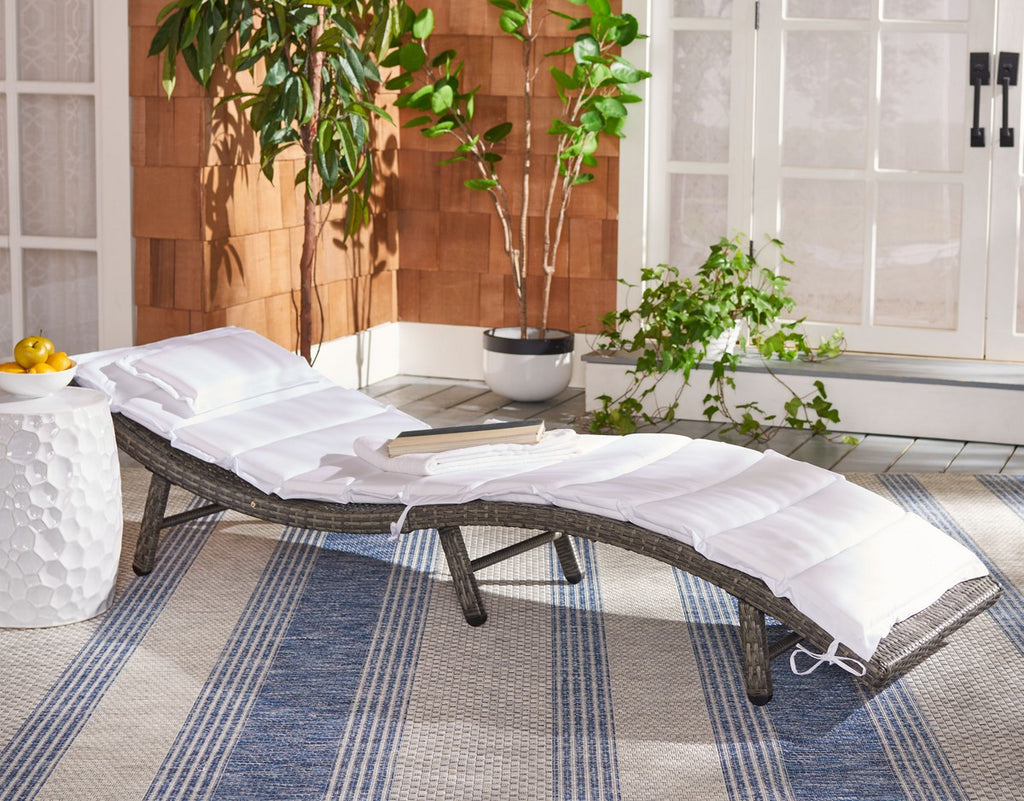 Safavieh Colley Sunlounger Modish Store